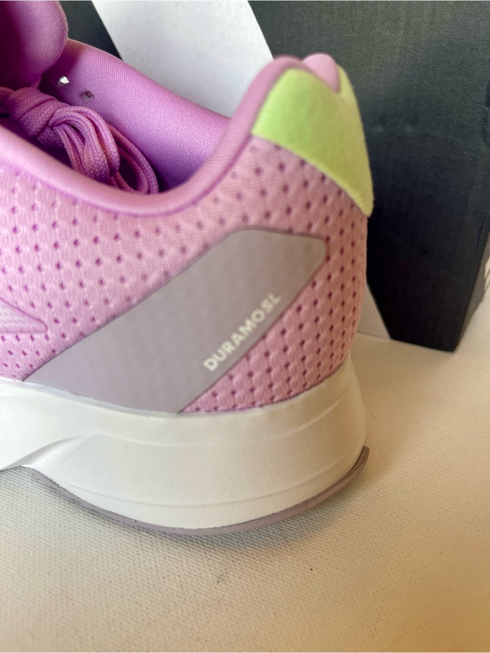NIB ADIDAS WOMENS DURAMO SL LIGHTMOTION RUNNING SHOES BLISS LILAC SIZE 8.5 - Picture 7 of 12